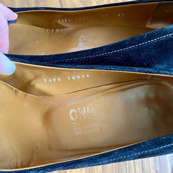 Ferragamo Suede Heels with Gold Hardware - Picture 8 of 10